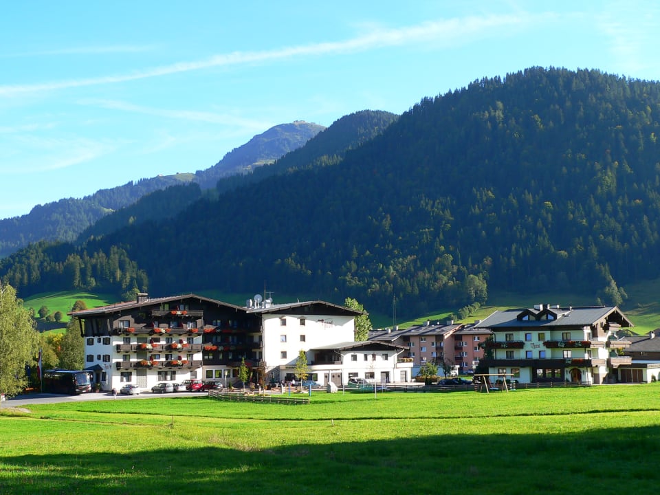 Außenansicht Hotel Tyrol