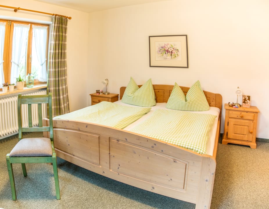 Zimmer Ferienwohnungen Haus Martin