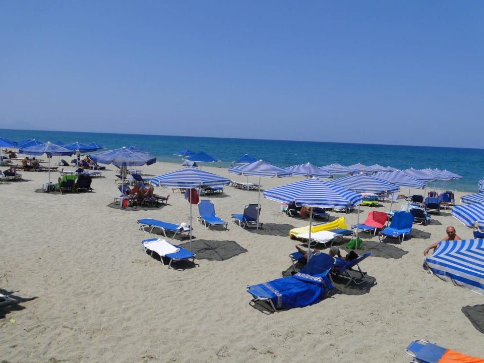 Pohled od baru Hotel Eva Bay