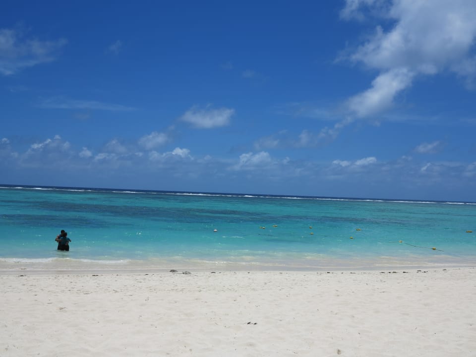 Strand Crystals Beach Resort Belle Mare, a member of Radisson Individuals
