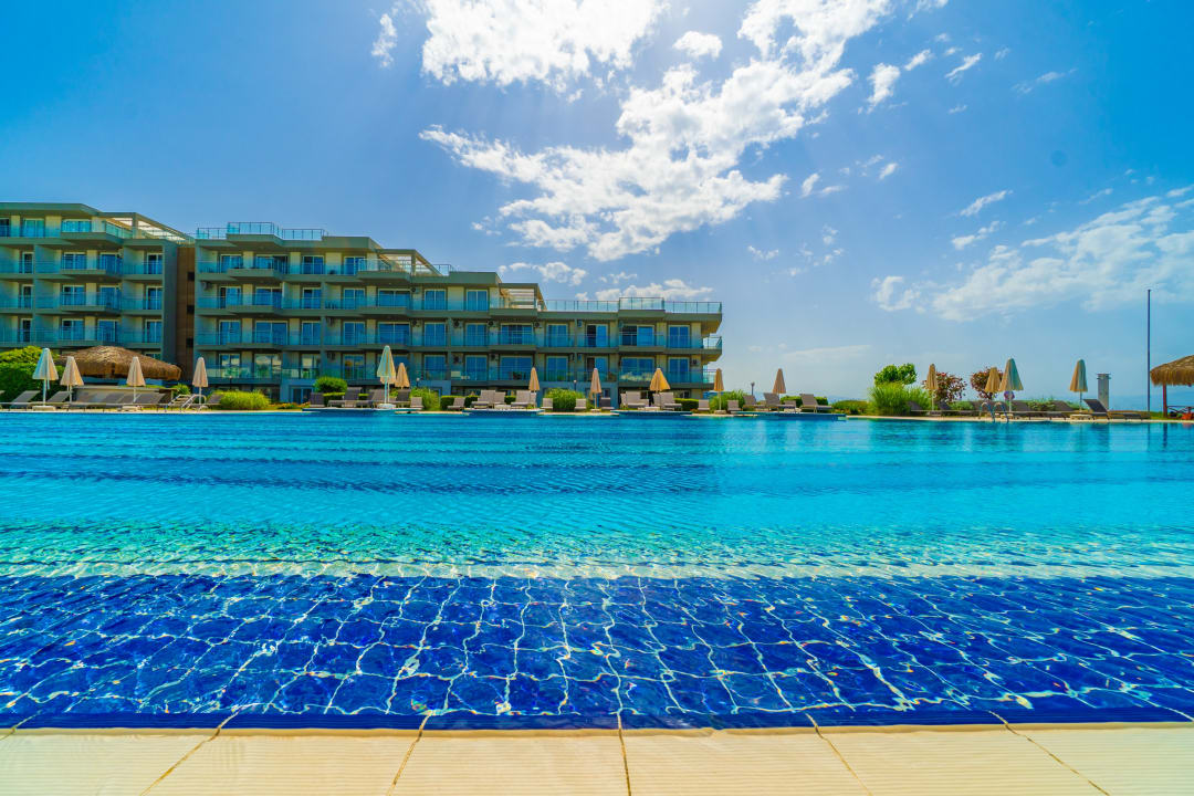 Pool Karya Family Resort  All Inclusive