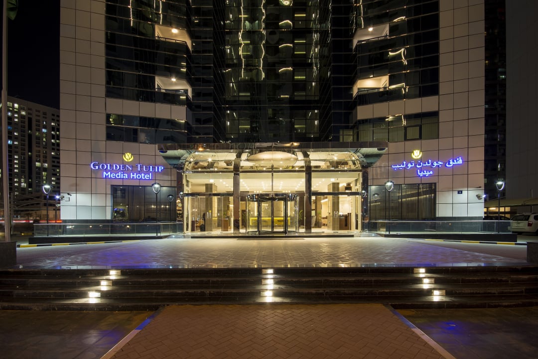 Lobby Golden Tulip Media Hotel
