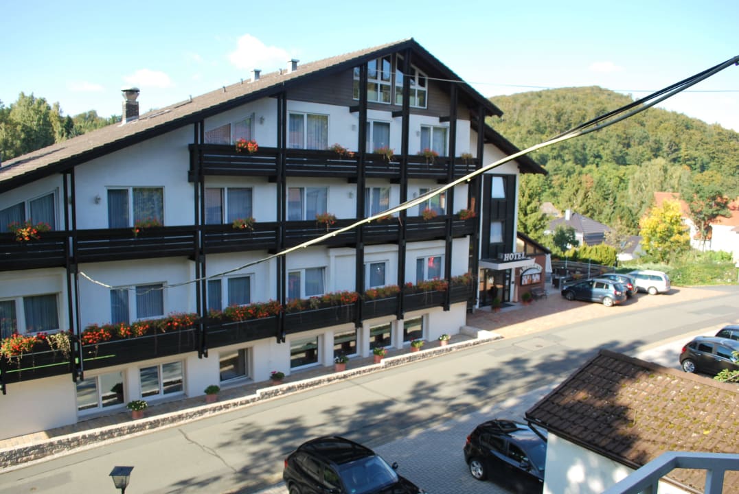 Blick aufs Haupthaus aus dem Gästehaus Berghotel Wolfshagen