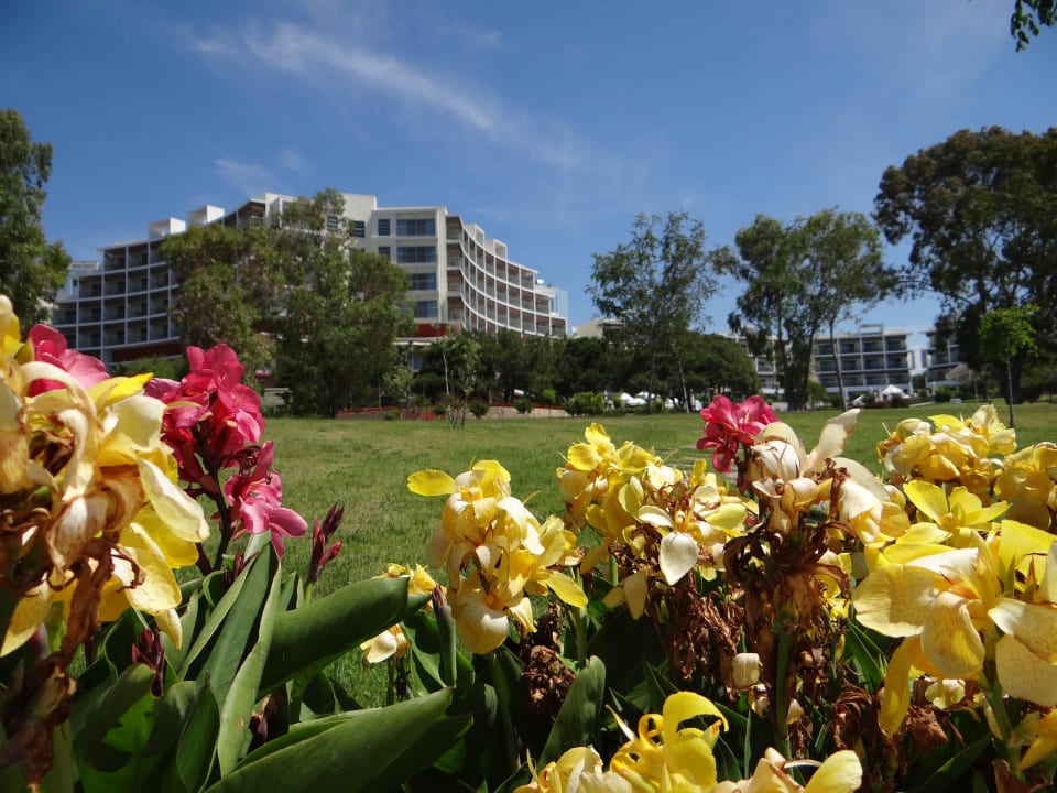 Schöne Gartenperspektive Akra Sorgun Tui Blue Sensatori