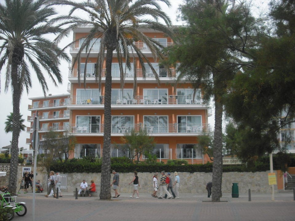 Hotel von vorne HSM Golden Playa