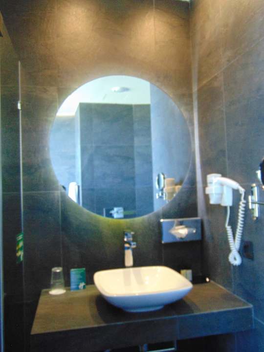 Zimmer Holiday Inn Telavi