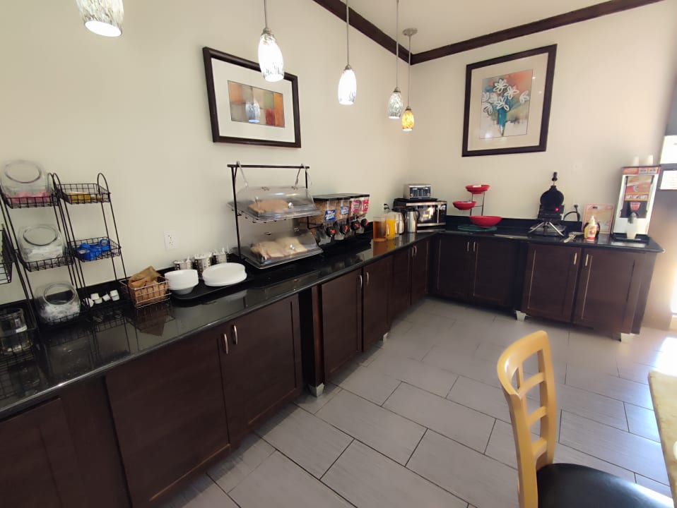 Gastro Hotel Ramada Limited Intercontinental Airport South