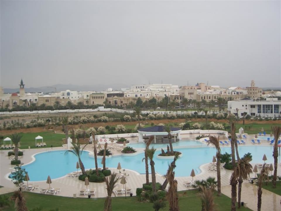 Poolblick Hotel Vincci Saphir Palace & Spa