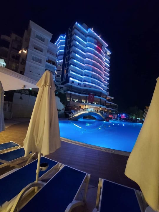 Pool Diamond Hill Resort Hotel