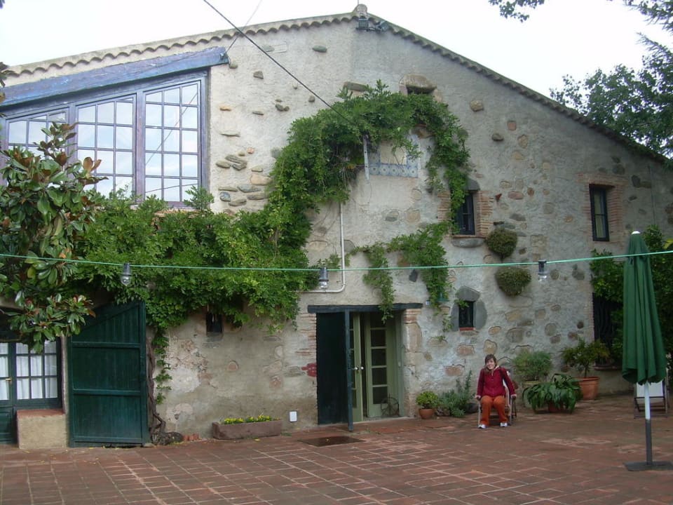 La casa desde fuera Hotel Cal Mateuet