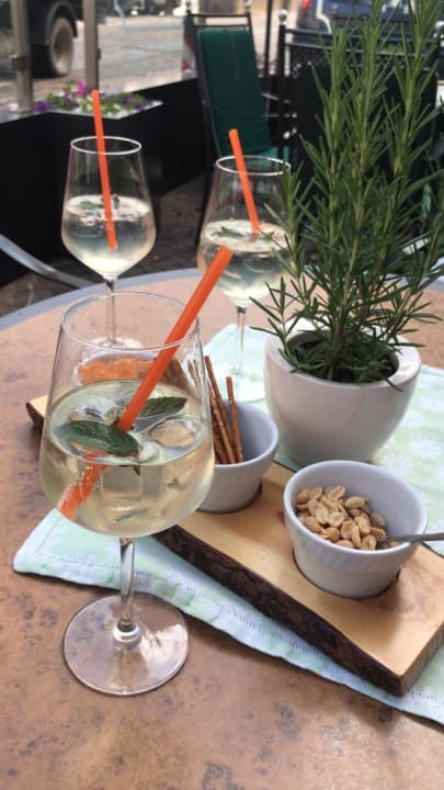 Gastro Cityhotel Goldener Adler B&B