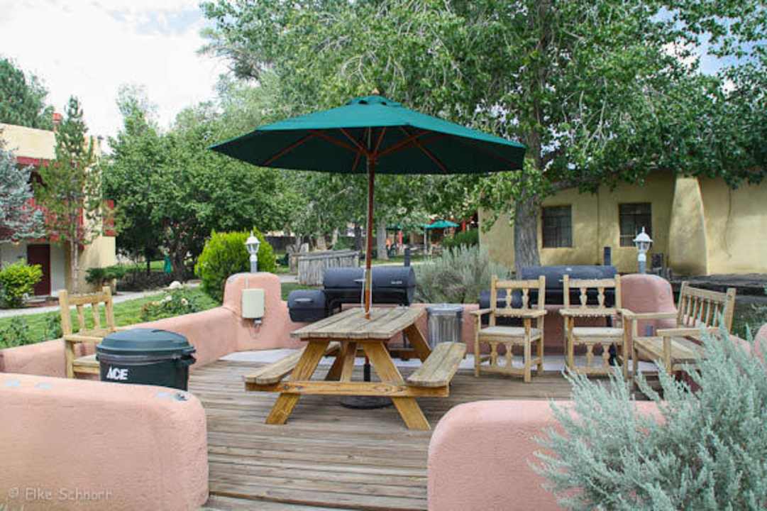 Grillplatz El Pueblo Lodge