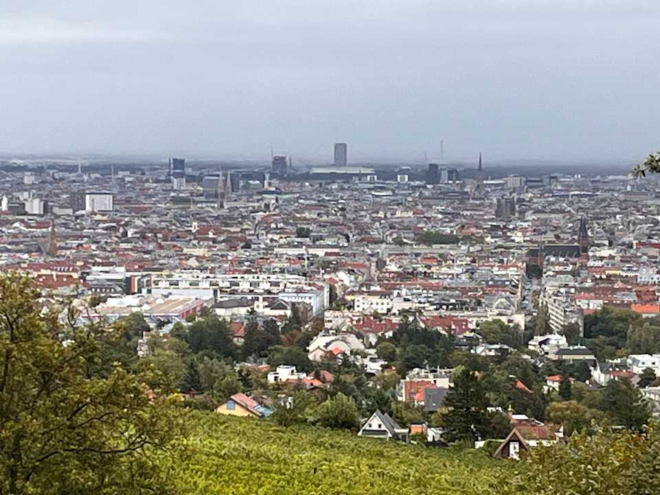 Ausblick Austria Trend Hotel Schloss Wilhelminenberg
