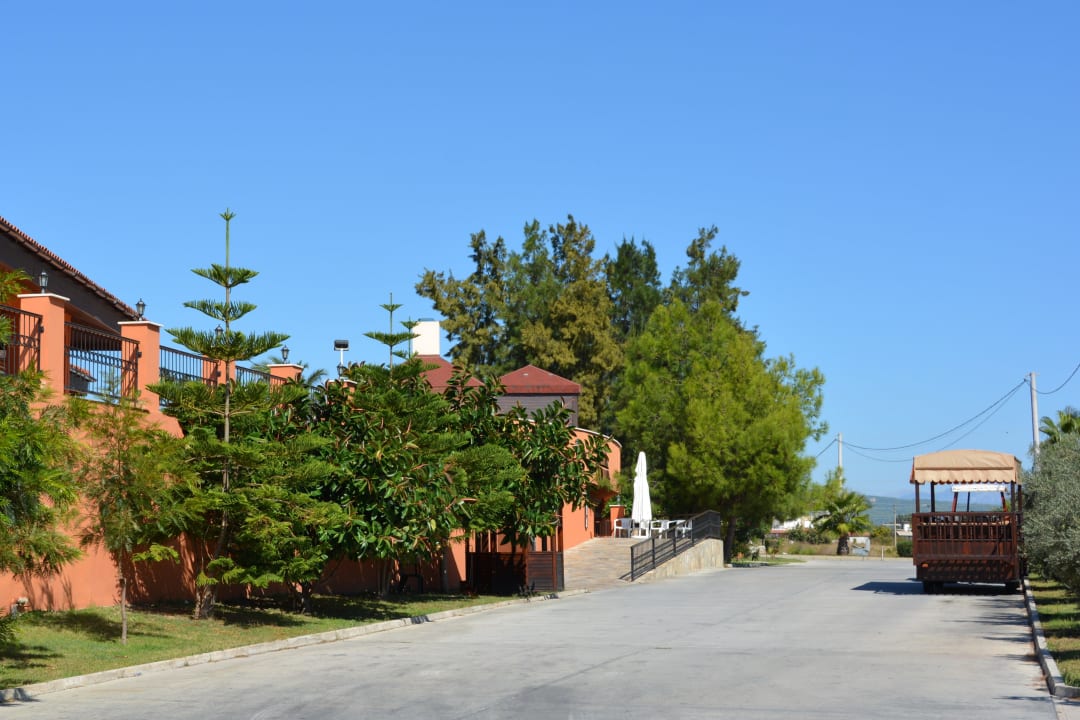 Strand Shuttle Club Grand Aqua