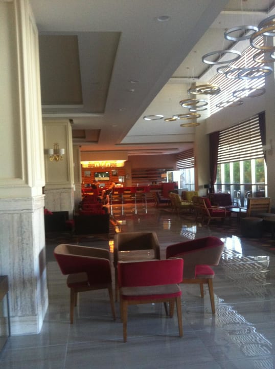 Lobby Bar  Hotel Royal Garden Beach