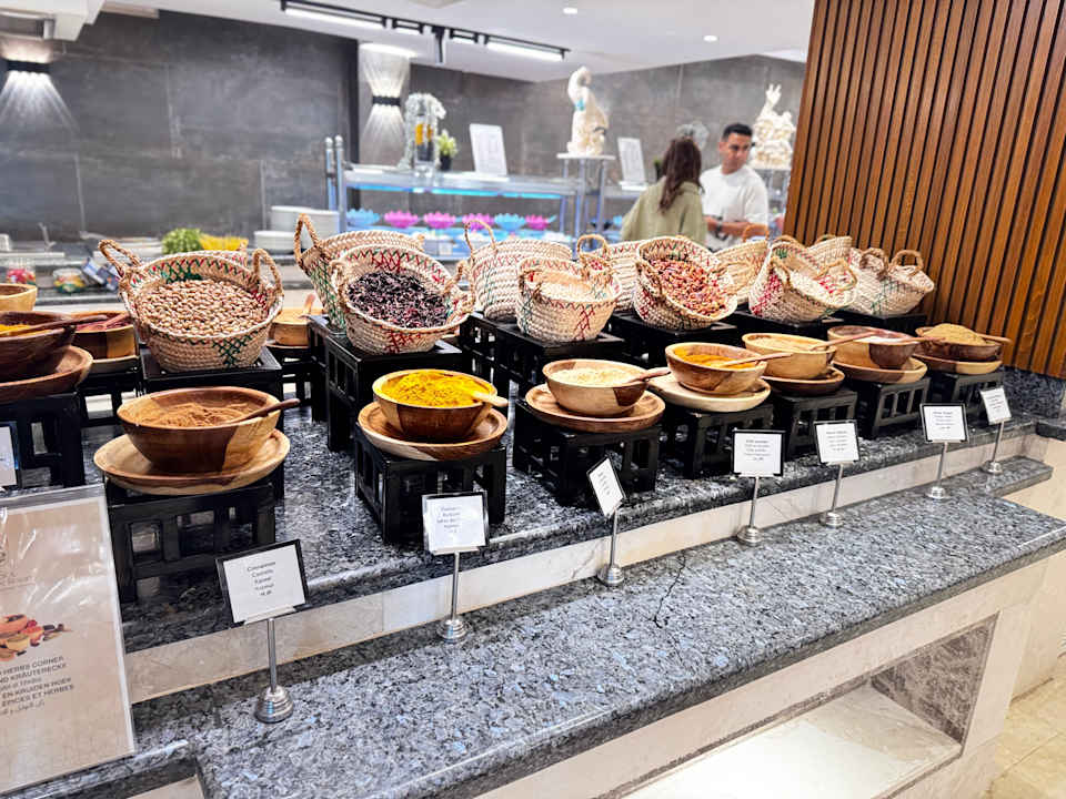 Gastro Kaisol Romance Resort