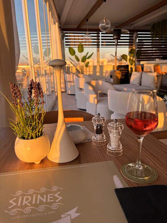 Gastro Sirines Luxury Hotel & Spa