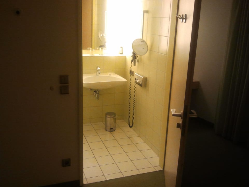 Großes Bad Park Plaza Berlin