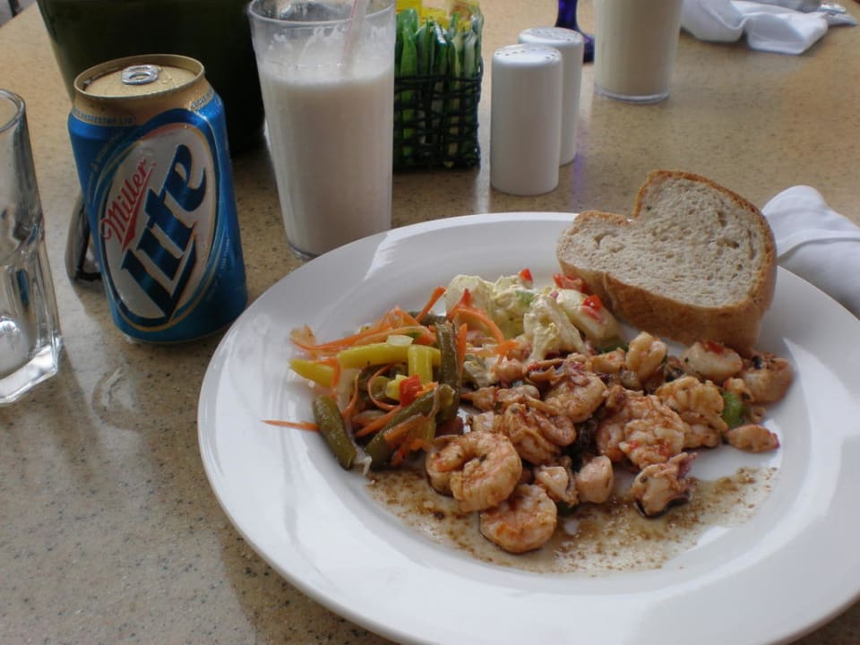 Lunch im Arizona Restaurant Beaches Turks & Caicos