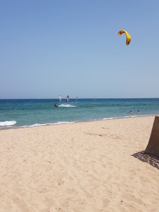 Strand Menaville Safaga