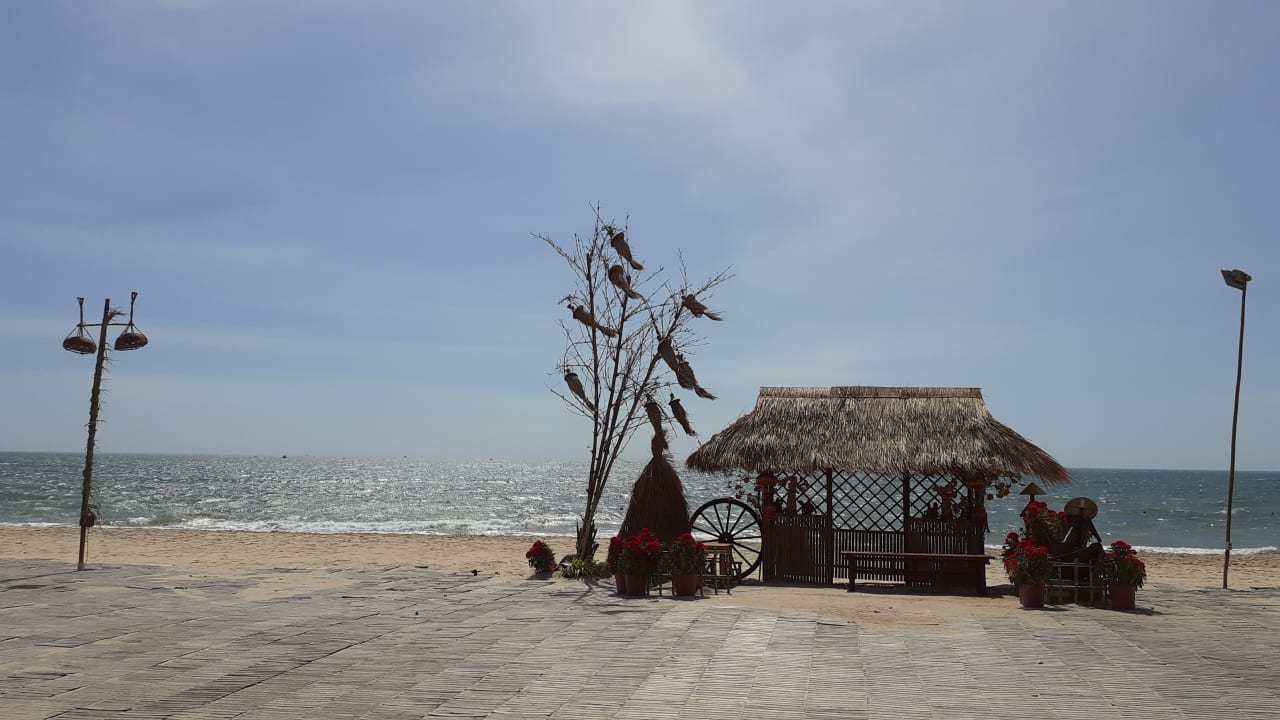 Strand Bamboo Village Beach Resort & Spa