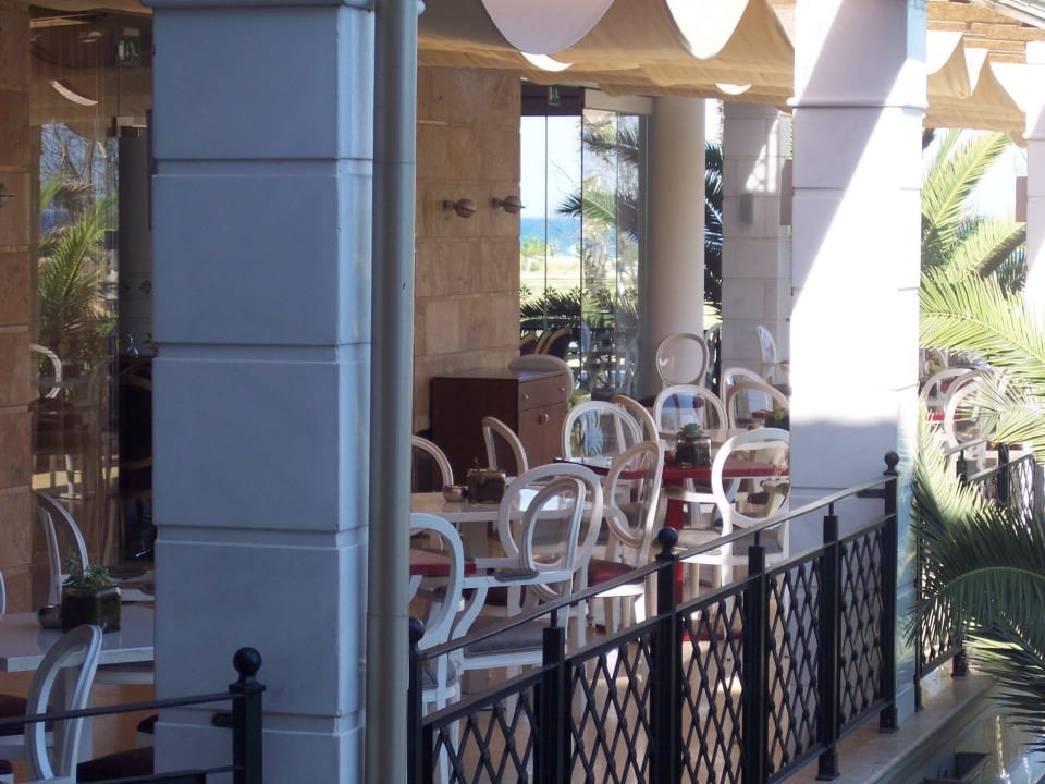 Teil des Außenrestaurants Mediterranean Princess