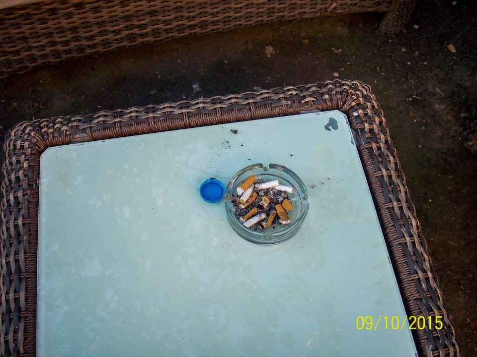 Gartenanlage- ich bin Nichtraucher Hotel Side Elis