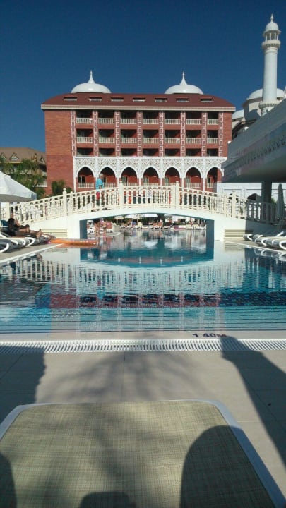 Außblick von der Liege Royal Taj Mahal Hotel