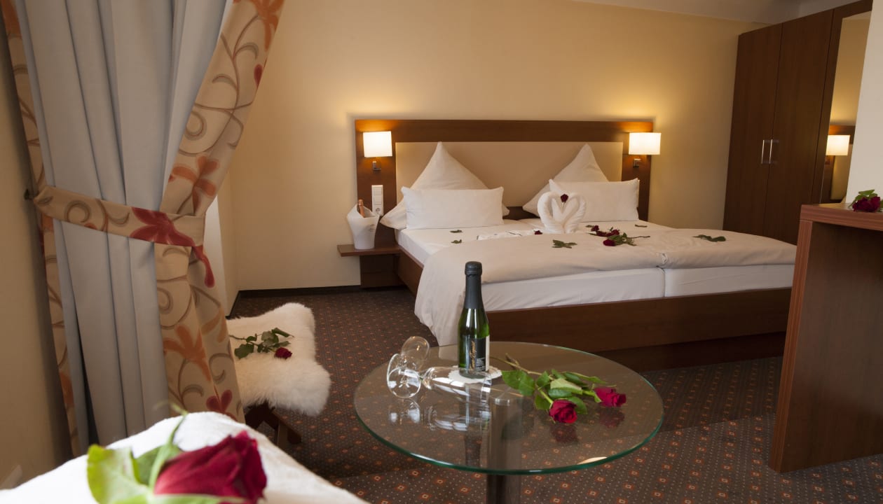 Zimmer Stadt-gut-Hotel Goldener Adler