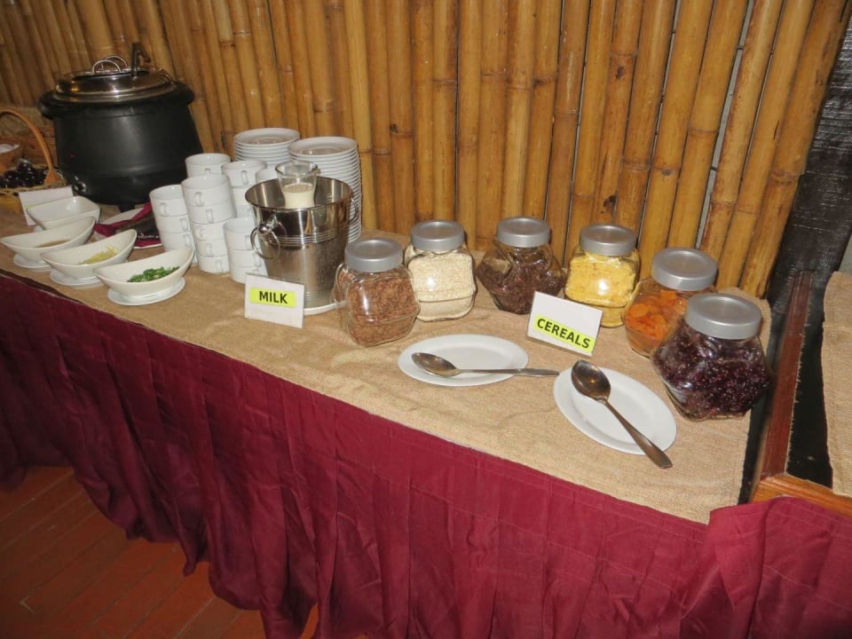 Frühstück Hotel Bubu Long Beach Resort