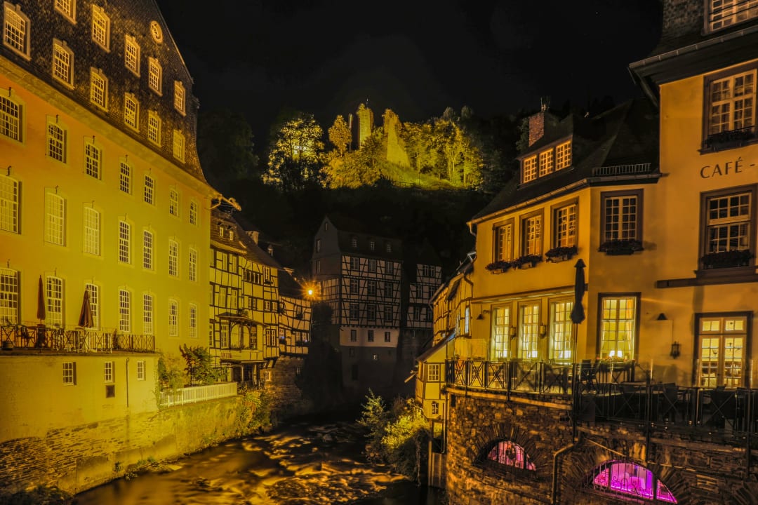 Horchem by night Hotel Horchem