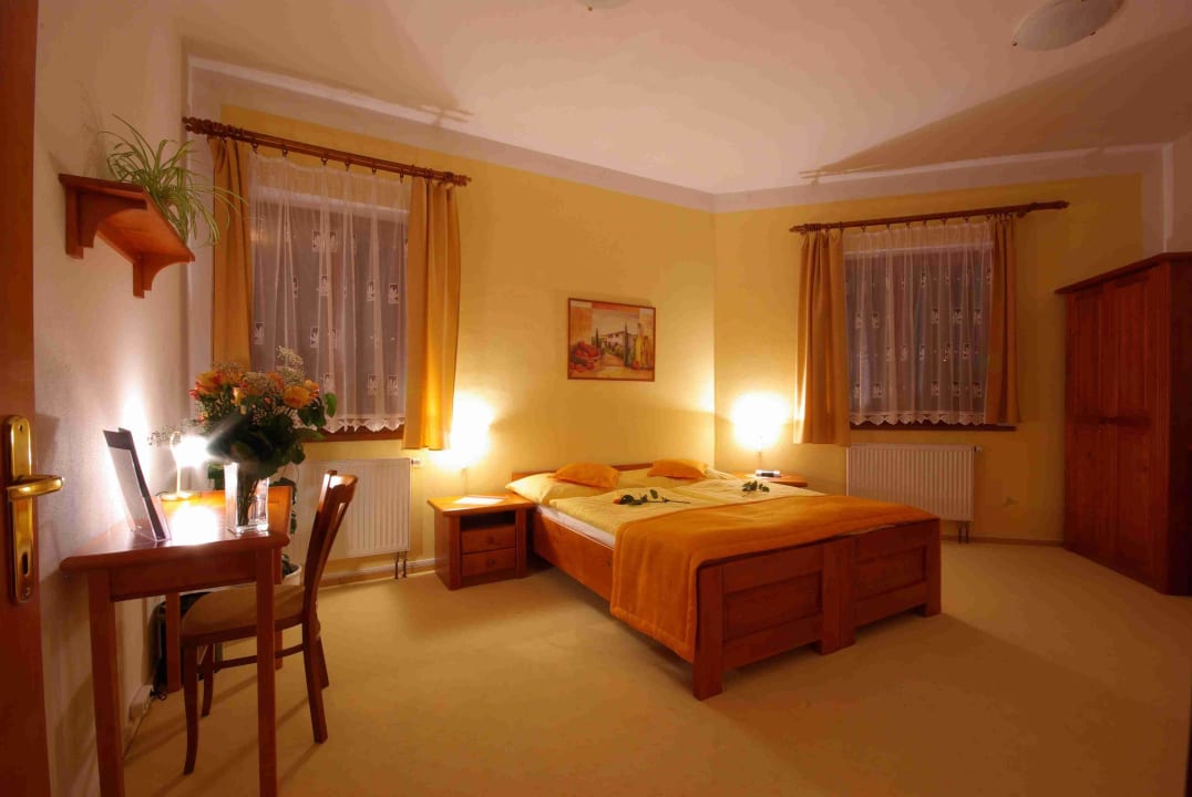 Dvoulůžkový pokoj standart Hotel Horal