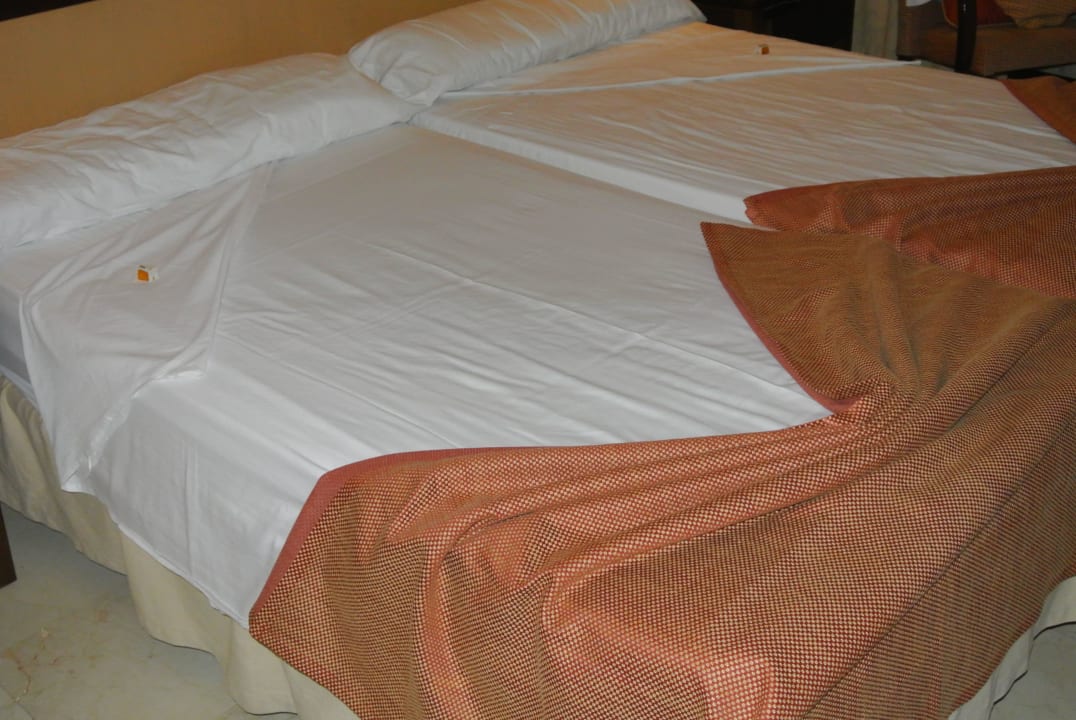 Bettdeko Grupotel Aguait Resort & Spa - Adults only
