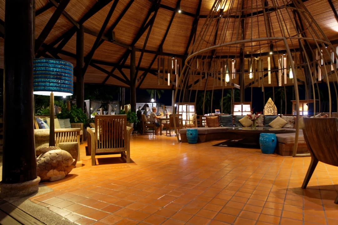 Lobby Cape Panwa Hotel