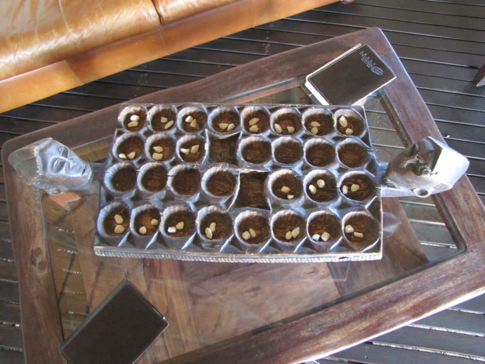 Bao, afrikanisches Spiel Hotel Frans Indongo Lodge
