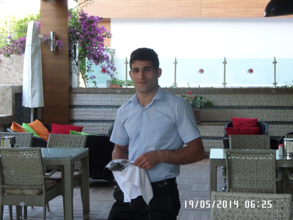 Nett und flink Hatipoglu Beach Hotel