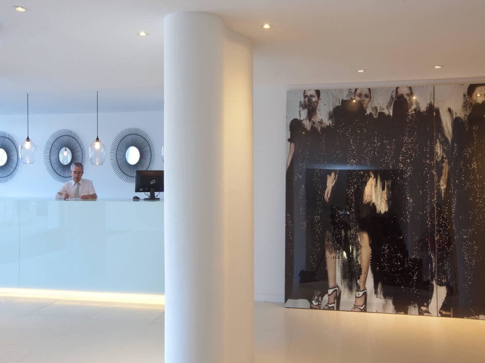 Recepción HM Tropical