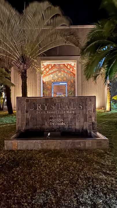 Außenansicht Crystals Beach Resort Belle Mare, a member of Radisson Individuals