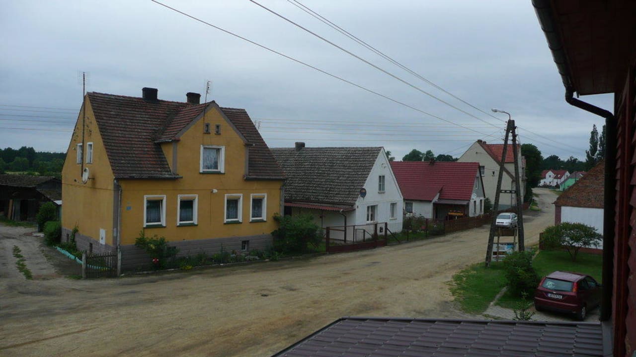 Blick zur Strasse Center Hotel Bronkow