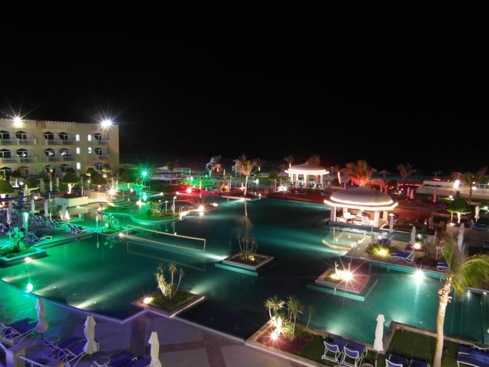 Marriott by night Wyndham Garden Salalah Mirbat