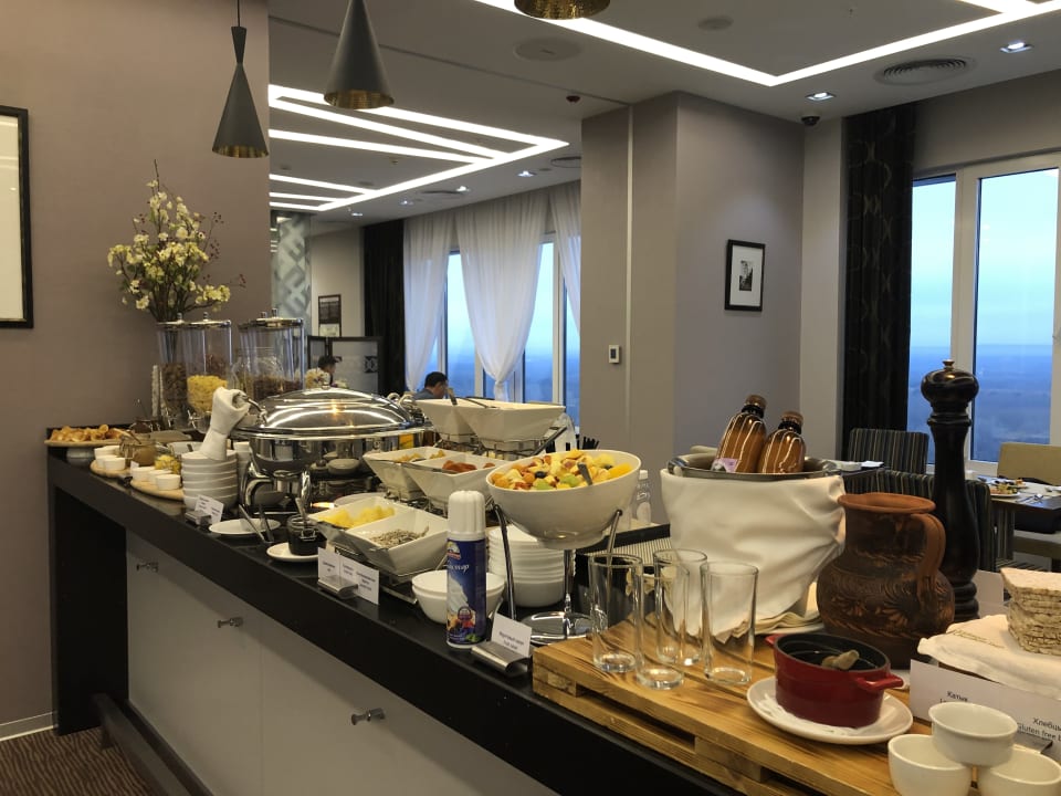 Gastro Hilton Garden Inn Ufa Riverside