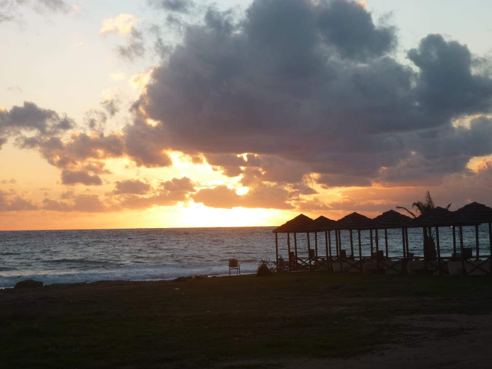 Strand Constantinou Bros Athena Royal Beach Hotel