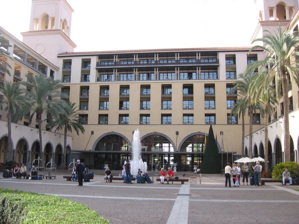 Frontansicht Lopesan Costa Meloneras, Resort & Spa
