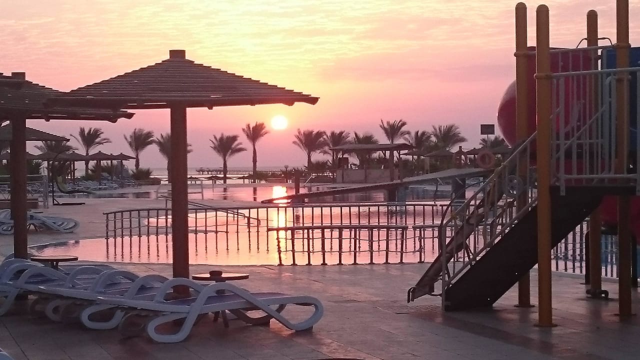 Sonnenaufgang Casa Mare Resort