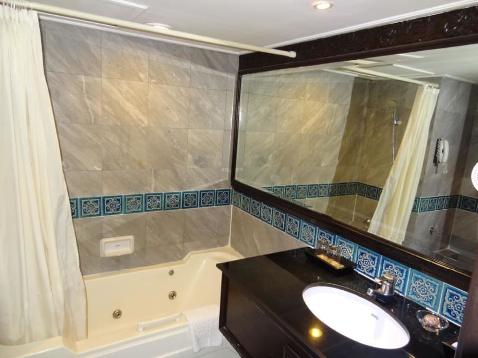 Bad Bangkok Marriott Marquis Queen's Park