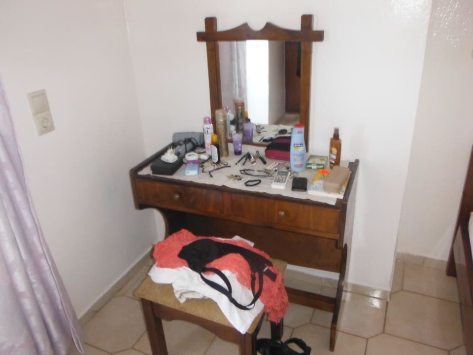 Zimmer Diana Studios