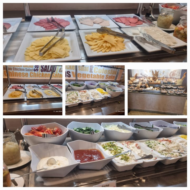 Gastro Three Corners Sea Beach Resort