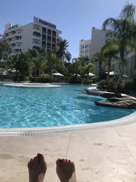 Pool BG Hotel Caballero