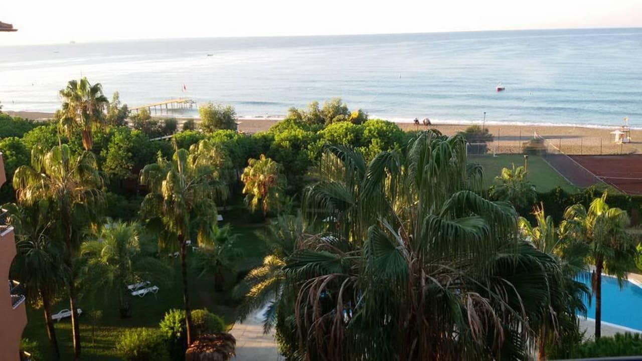 Ausblick Zimmer 5. Etage Club Turtas Beach Hotel