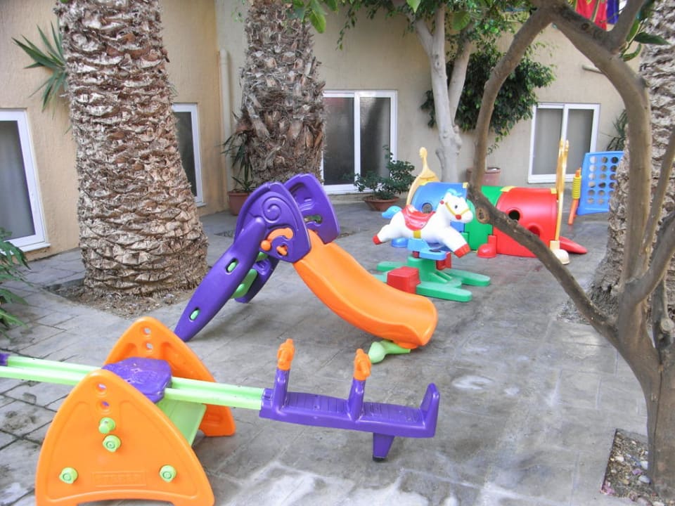 Spielecke bei den Familienzimmern Nefeli Hotel Rethymno